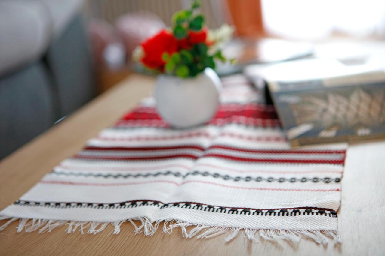 Traditional Romanian Apartments 布加勒斯特 外观 照片